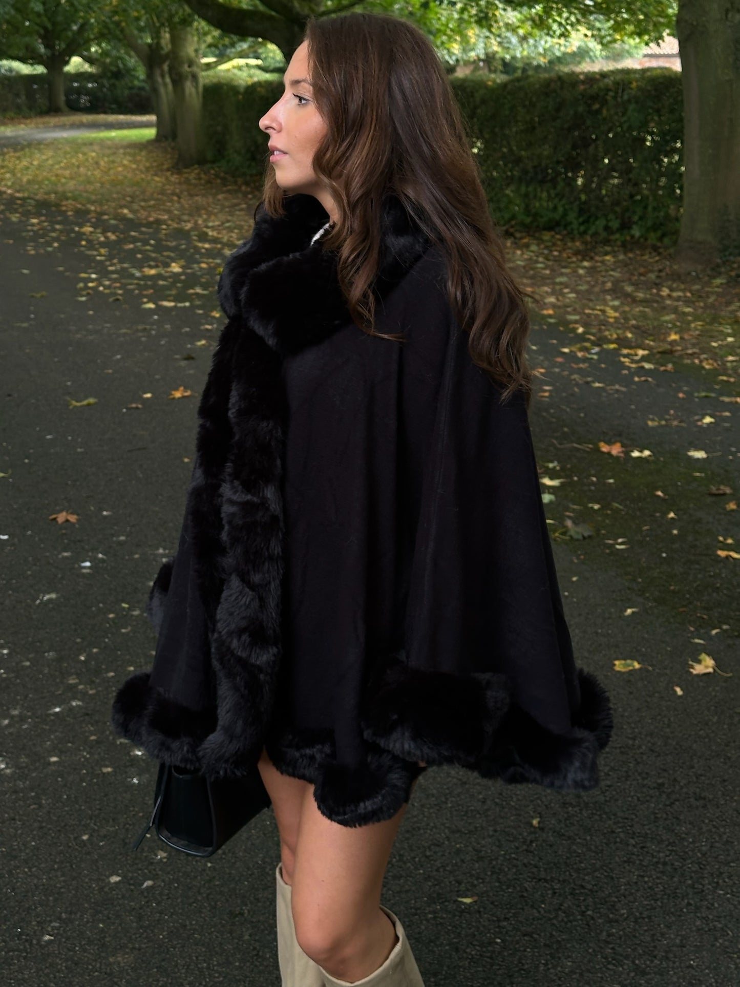 "Meribel" Faux Fur Cape in Black