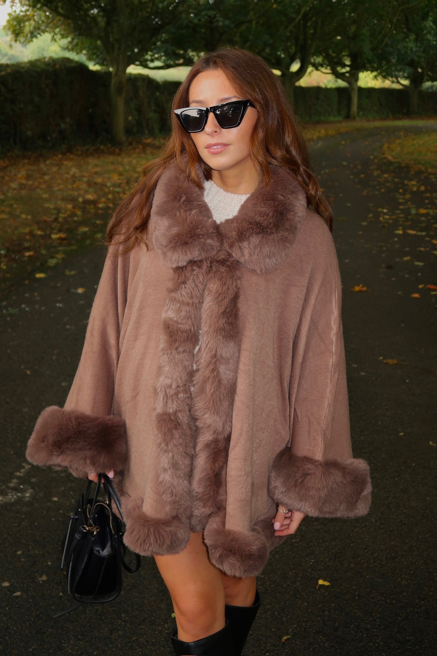 "Meribel" Faux Fur Cape in Chocolate